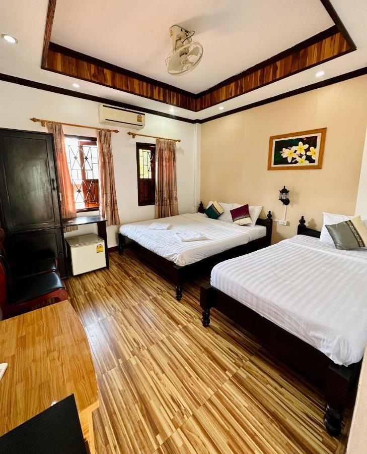 مبيت وإفطار لوانغ برابانغ Singharat Boutique House المظهر الخارجي الصورة