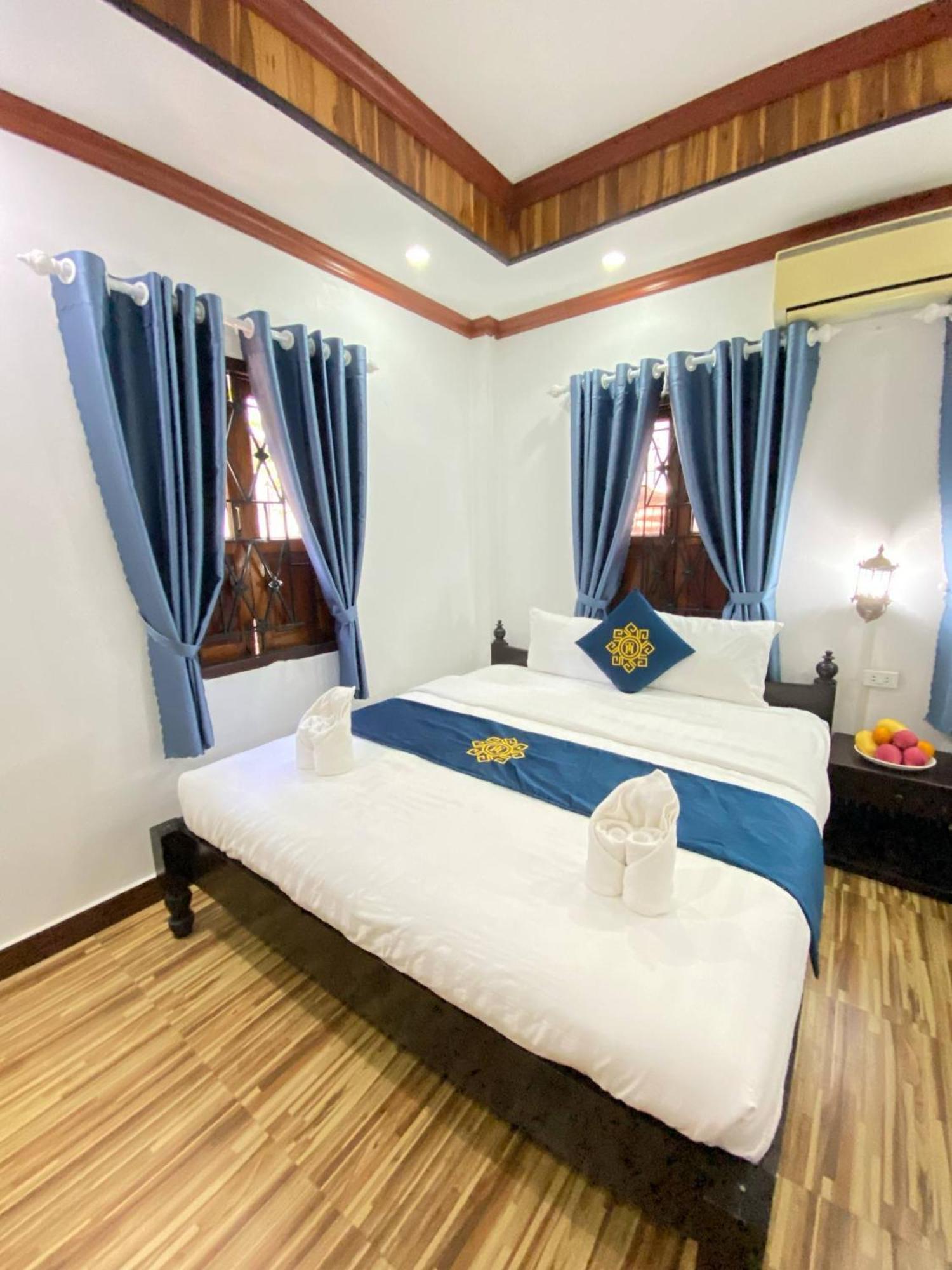 مبيت وإفطار لوانغ برابانغ Singharat Boutique House المظهر الخارجي الصورة