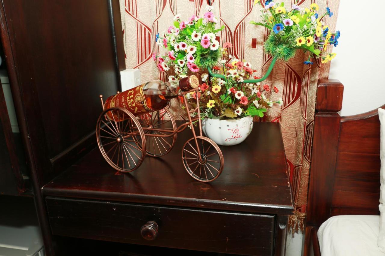مبيت وإفطار لوانغ برابانغ Singharat Boutique House المظهر الخارجي الصورة