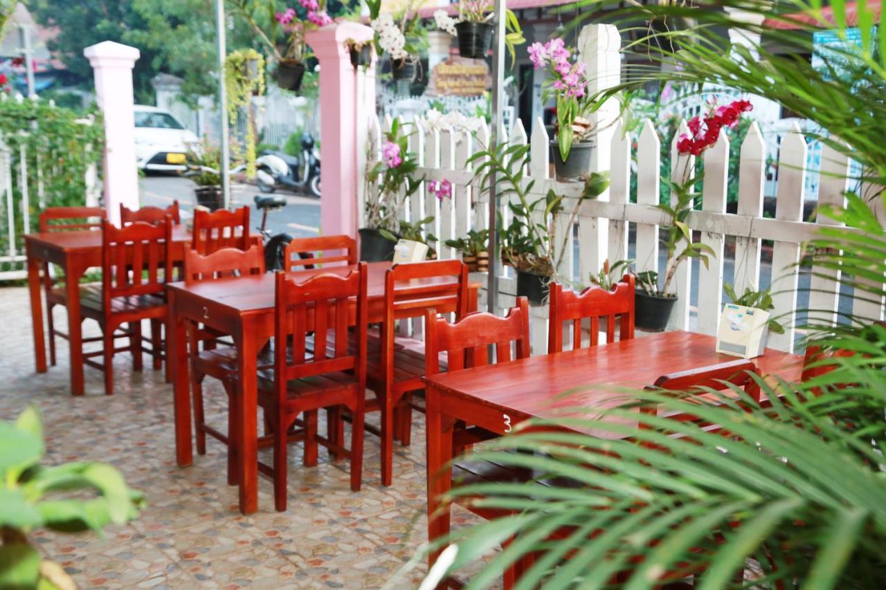 مبيت وإفطار لوانغ برابانغ Singharat Boutique House المظهر الخارجي الصورة